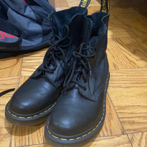 Dr. Martens Shoes - Dr. martens black boots combat boots